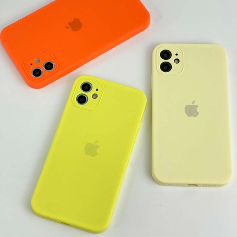 Чехол Silicone Case Full Camera Square для iPhone 11 Pro Max Pastel yellow